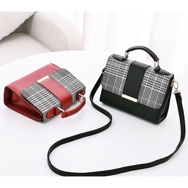 PU Leather Women's Tote Bag with Lock - Fashionable Handbag